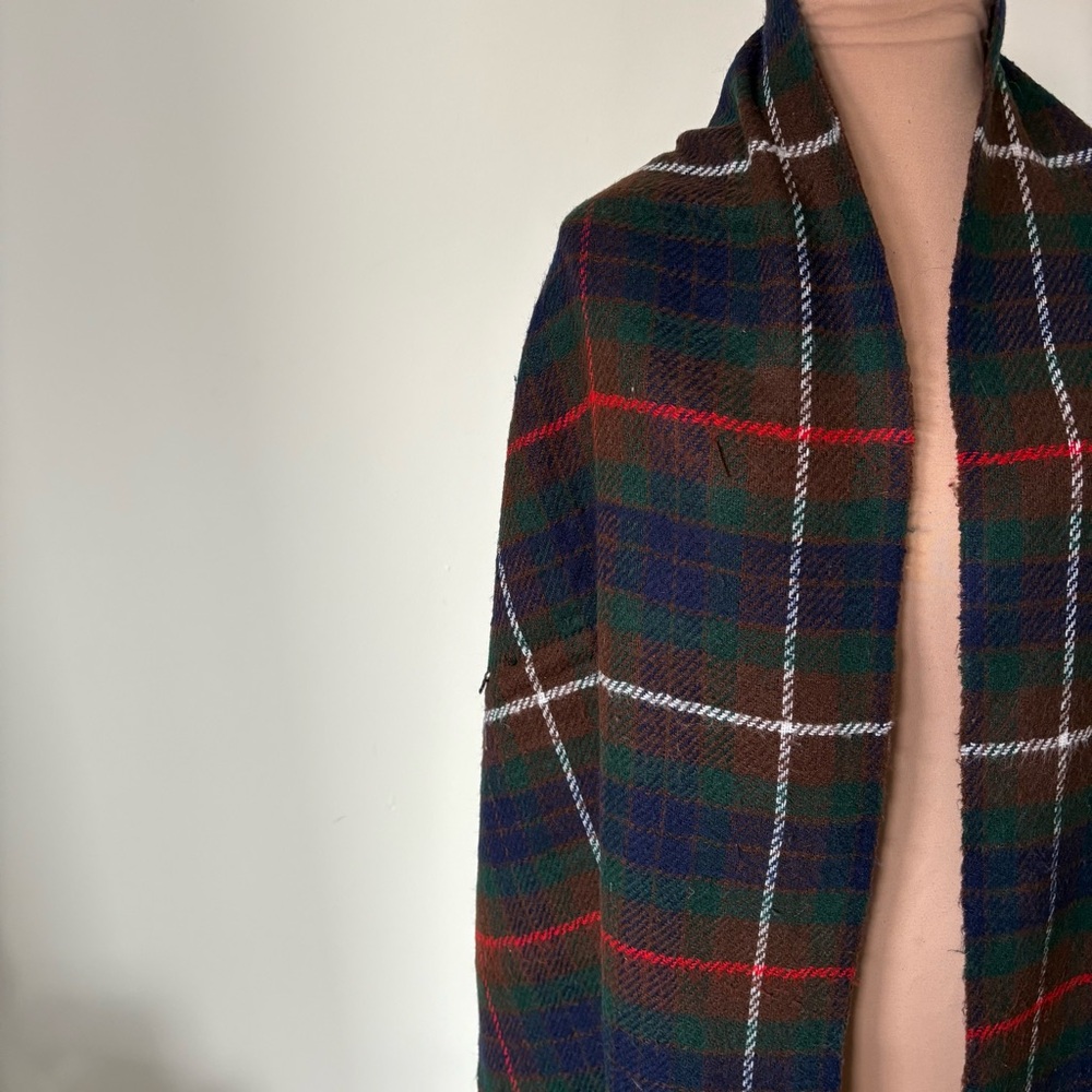 Christian Dior Vintage Acrylic Knit Brown Blue Plaid Fringe Trim Scarf One Size - Picture 9 of 12